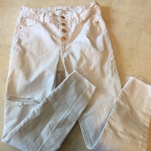 Old Navy distressed jeans/ White sz 6